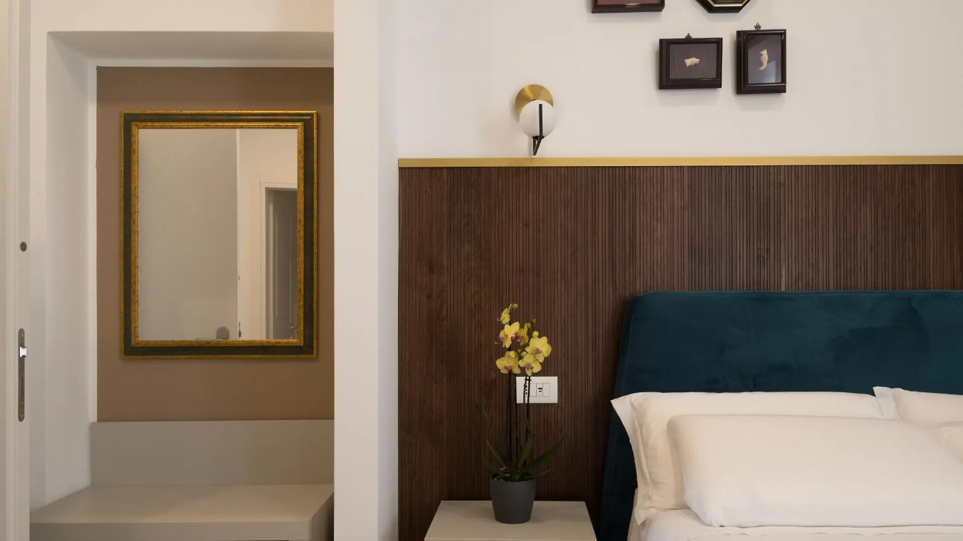 Palazzo Adele Rooms & Apartments Ercolano 0*,  Italy