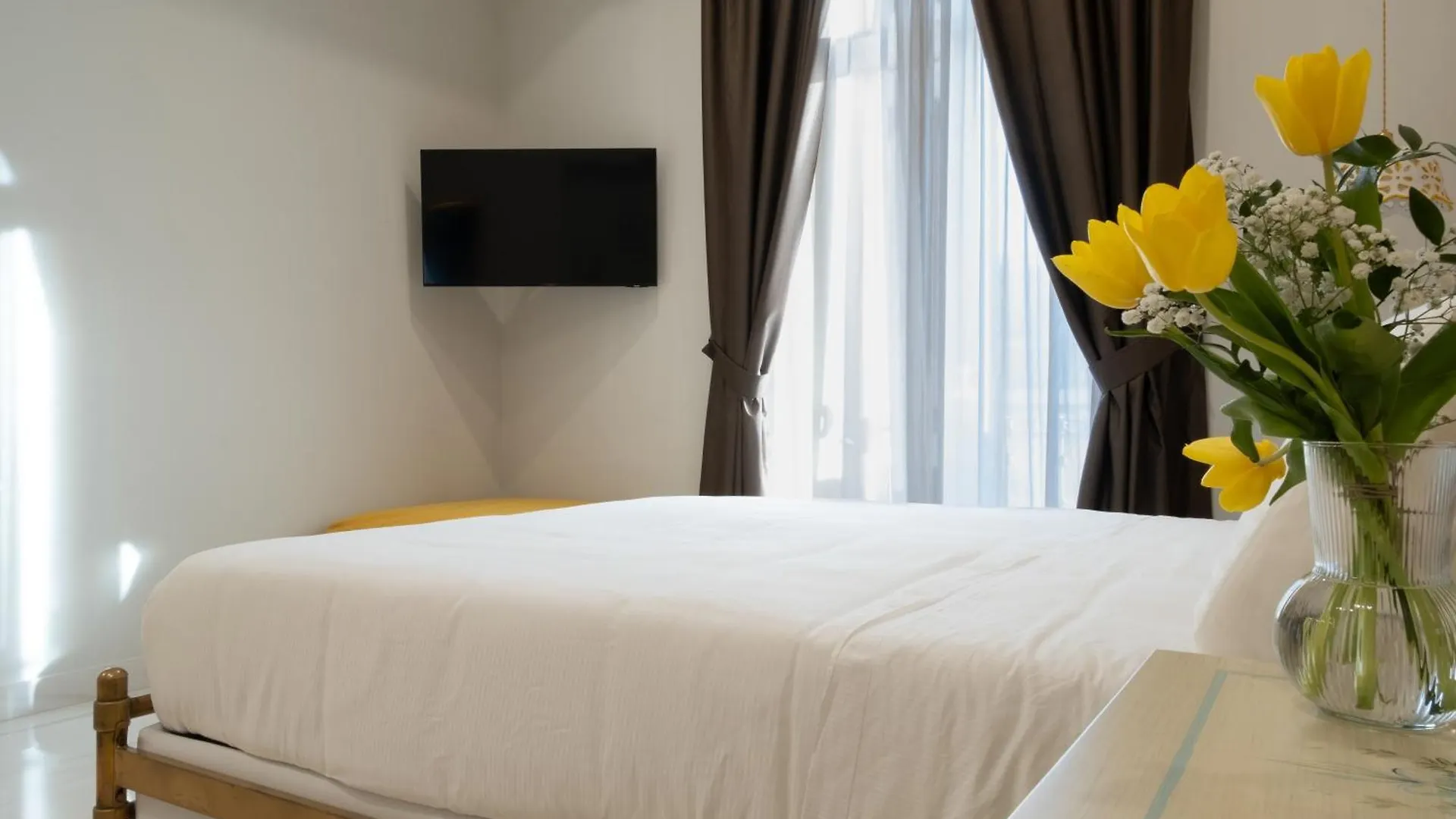 Palazzo Adele Rooms & Apartments Ercolano Guest house