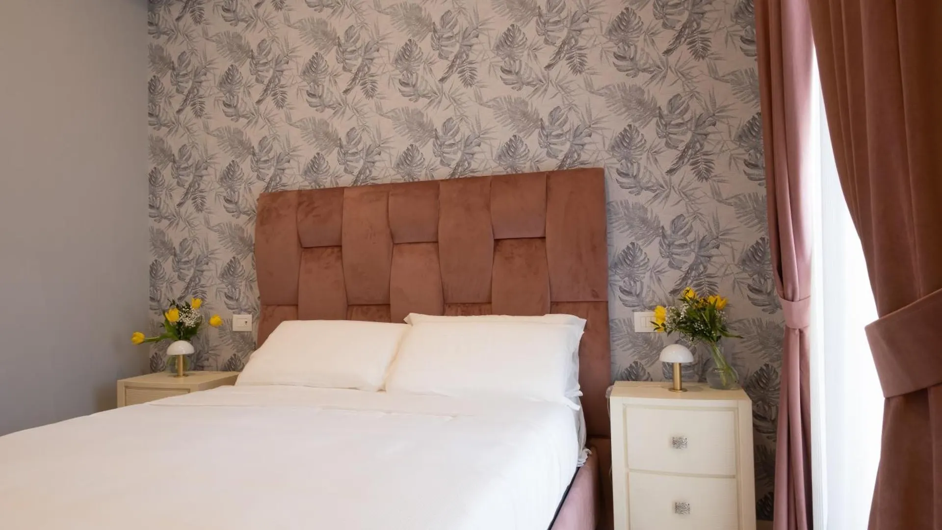 Palazzo Adele Rooms & Apartments Ercolano Guest house